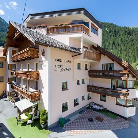 Hotel Garni Tyola Ischgl Extérieur photo