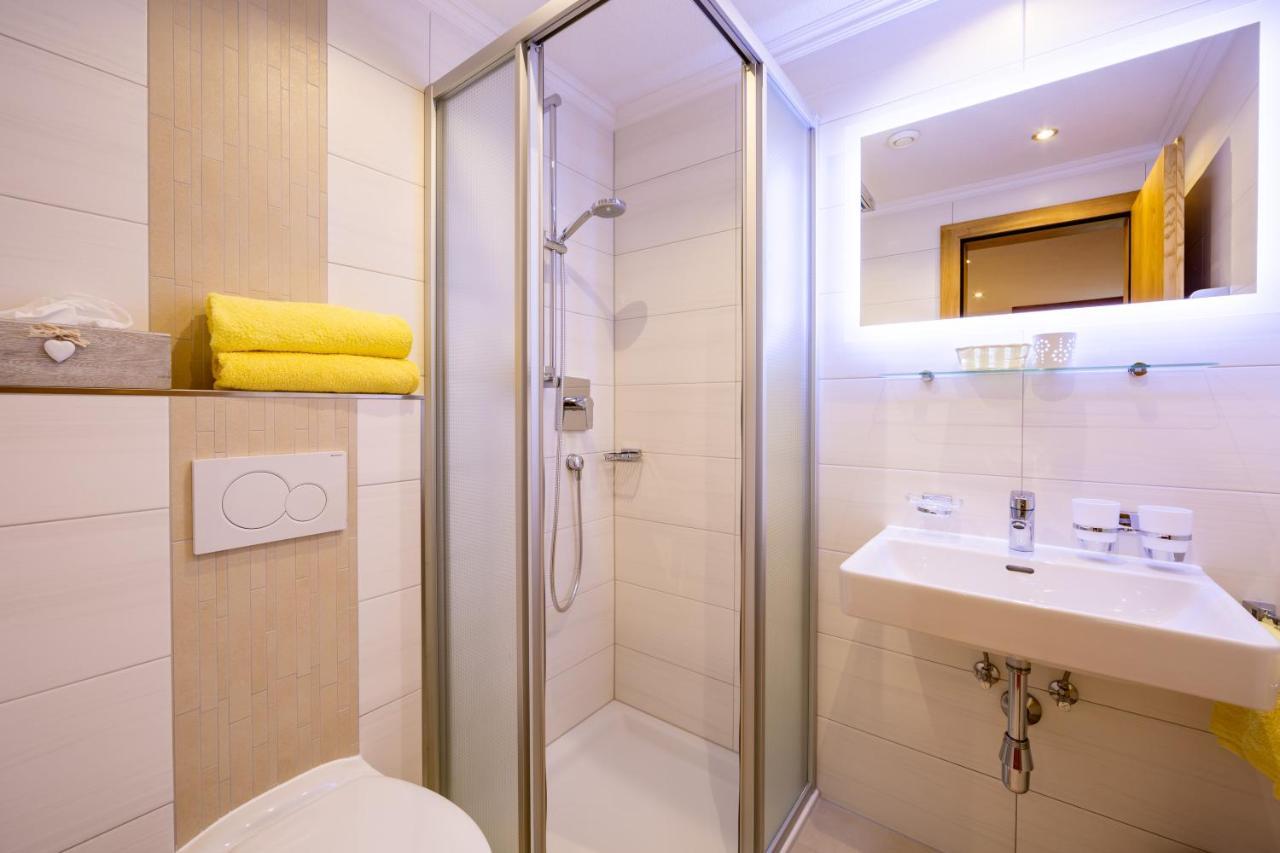Hotel Garni Tyola Ischgl Extérieur photo
